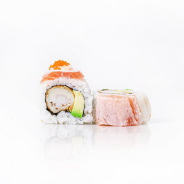 SALMON FLAMBE ROLL